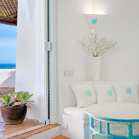 Terrazza Sul Mare A Порто-Черво